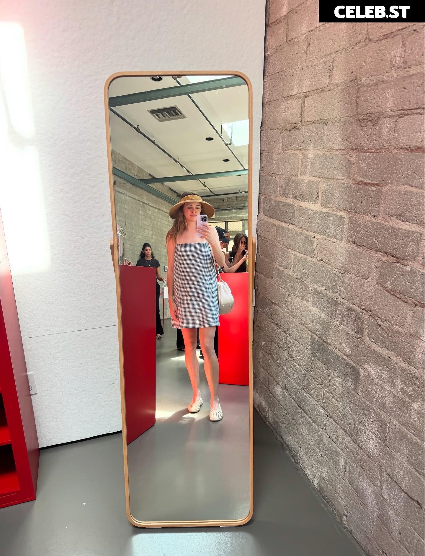 Danielle Panabaker Image 10620254