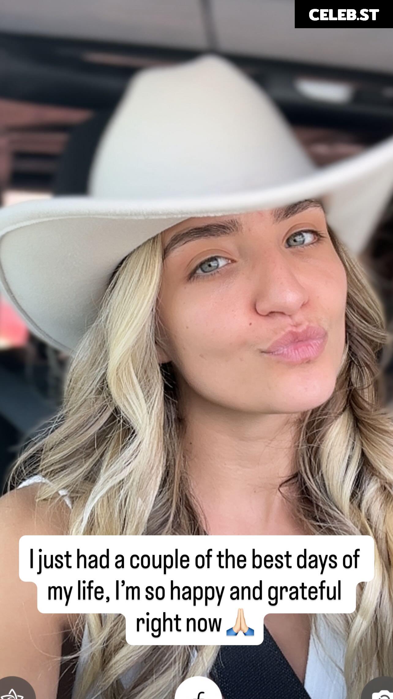 Xia Brookside Image 10623933