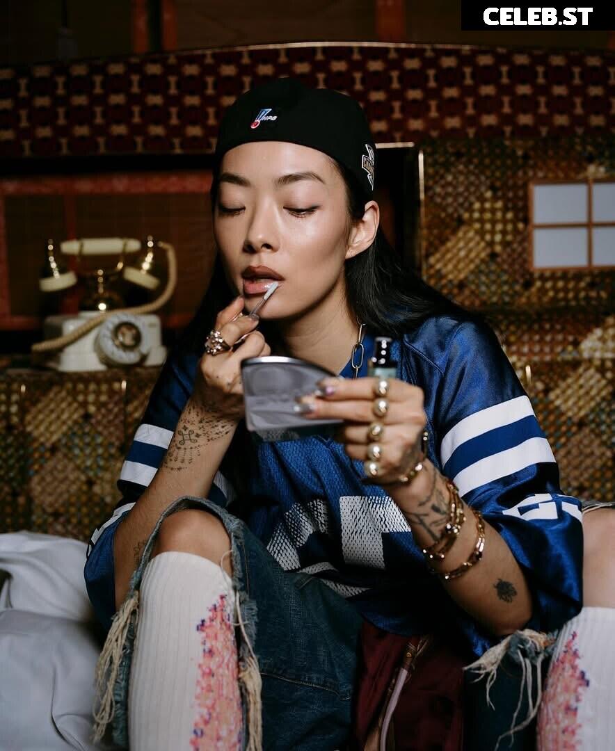 Rina Sawayama Image 10623948
