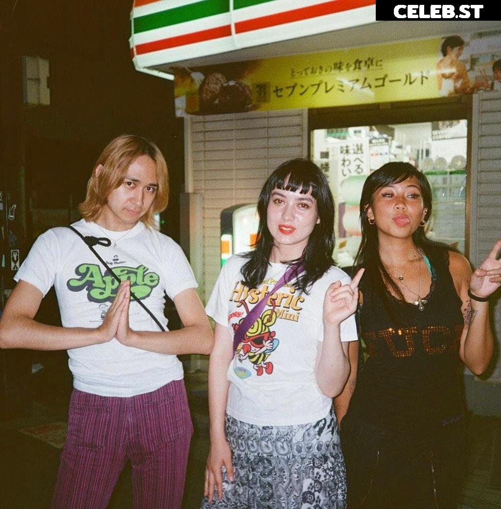 beabadoobee radvxz Image 10623829