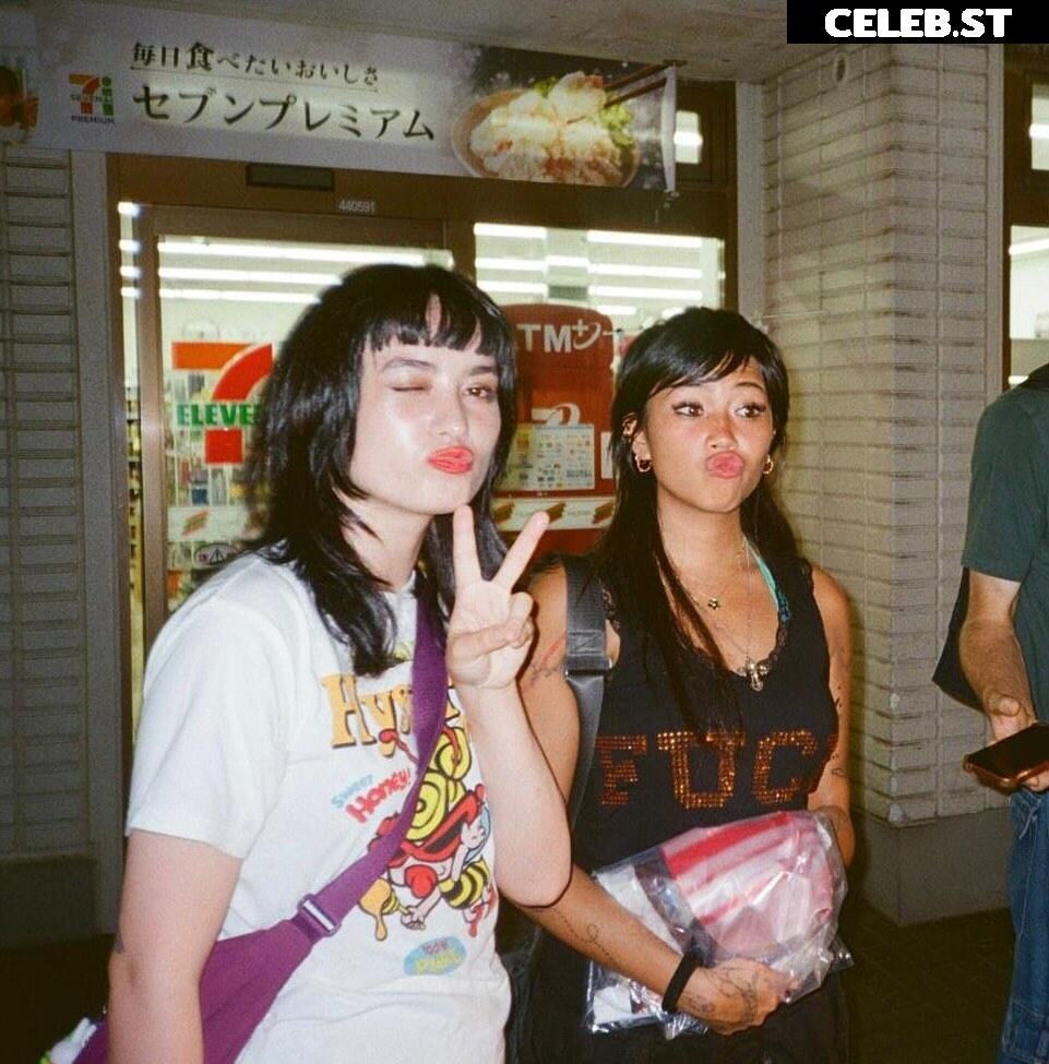 beabadoobee radvxz Image 10623828