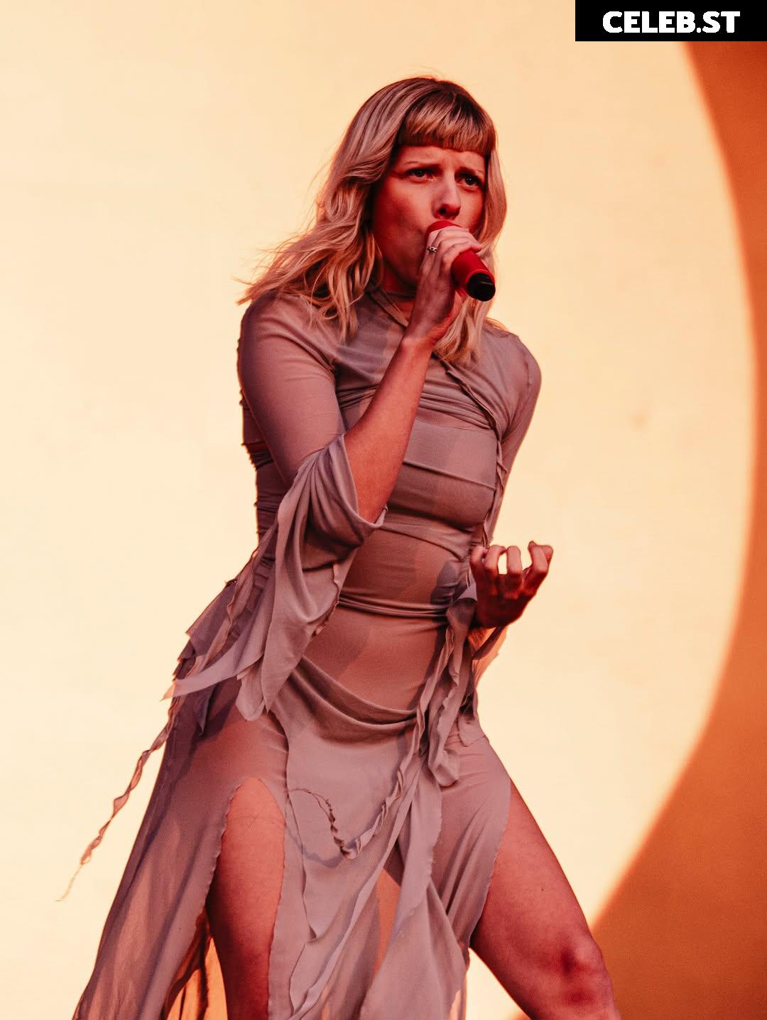 Aurora Aksnes (singer) Image 10623152