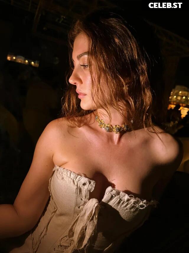 Burcu Özberk Image 10623095