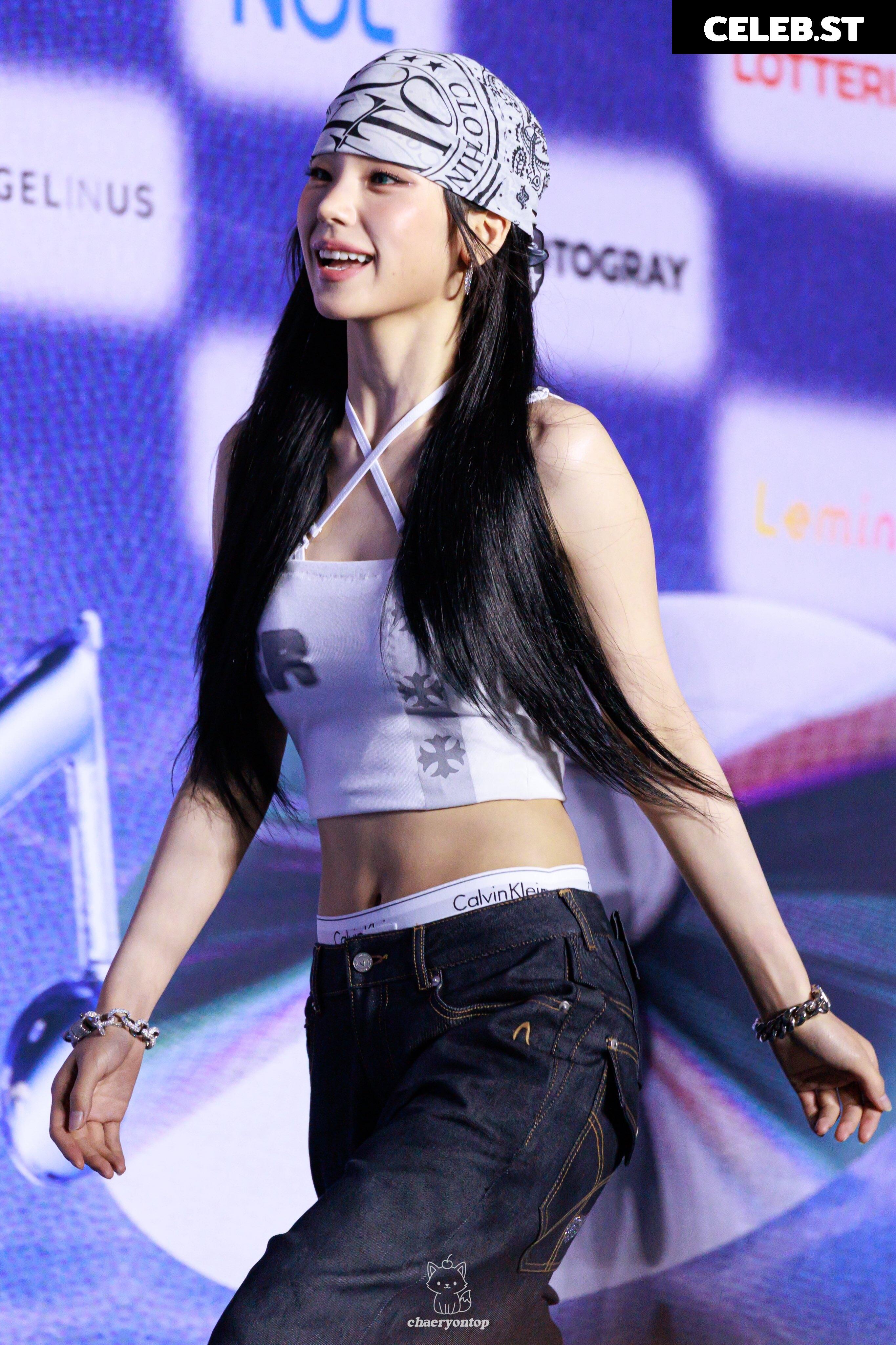 Yeji - ITZY (예지, Hwang Ye-ji) Image 10622792