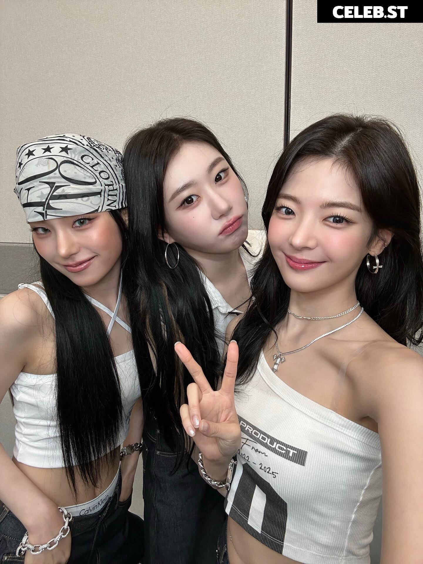 Yeji - ITZY (예지, Hwang Ye-ji) Image 10622799