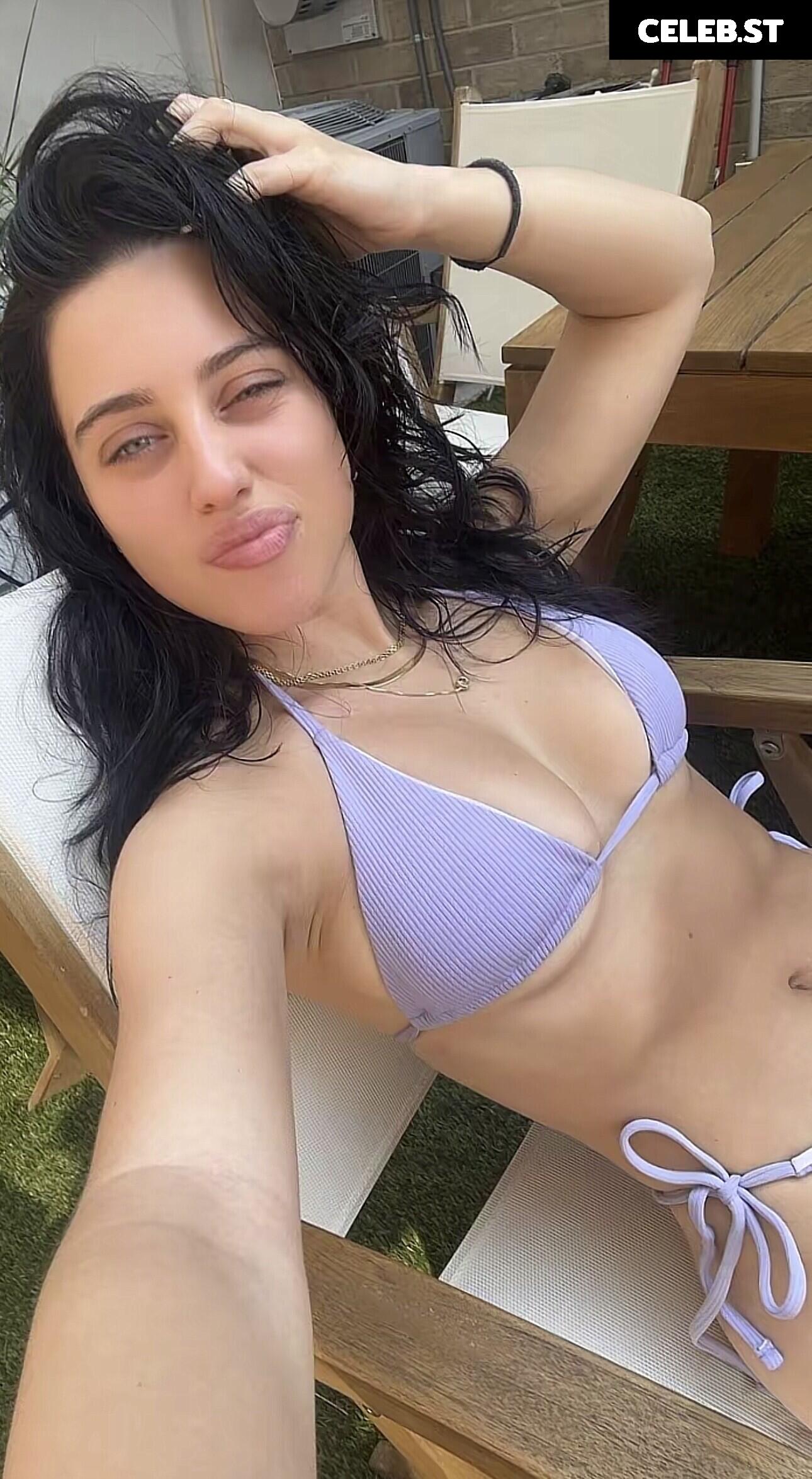 Victoria Alex Image 10622674