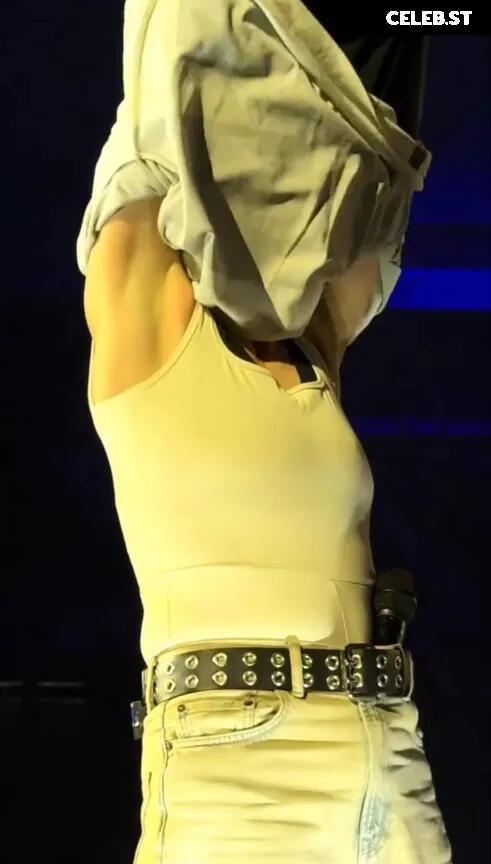 Emily Armstrong Image 10622102