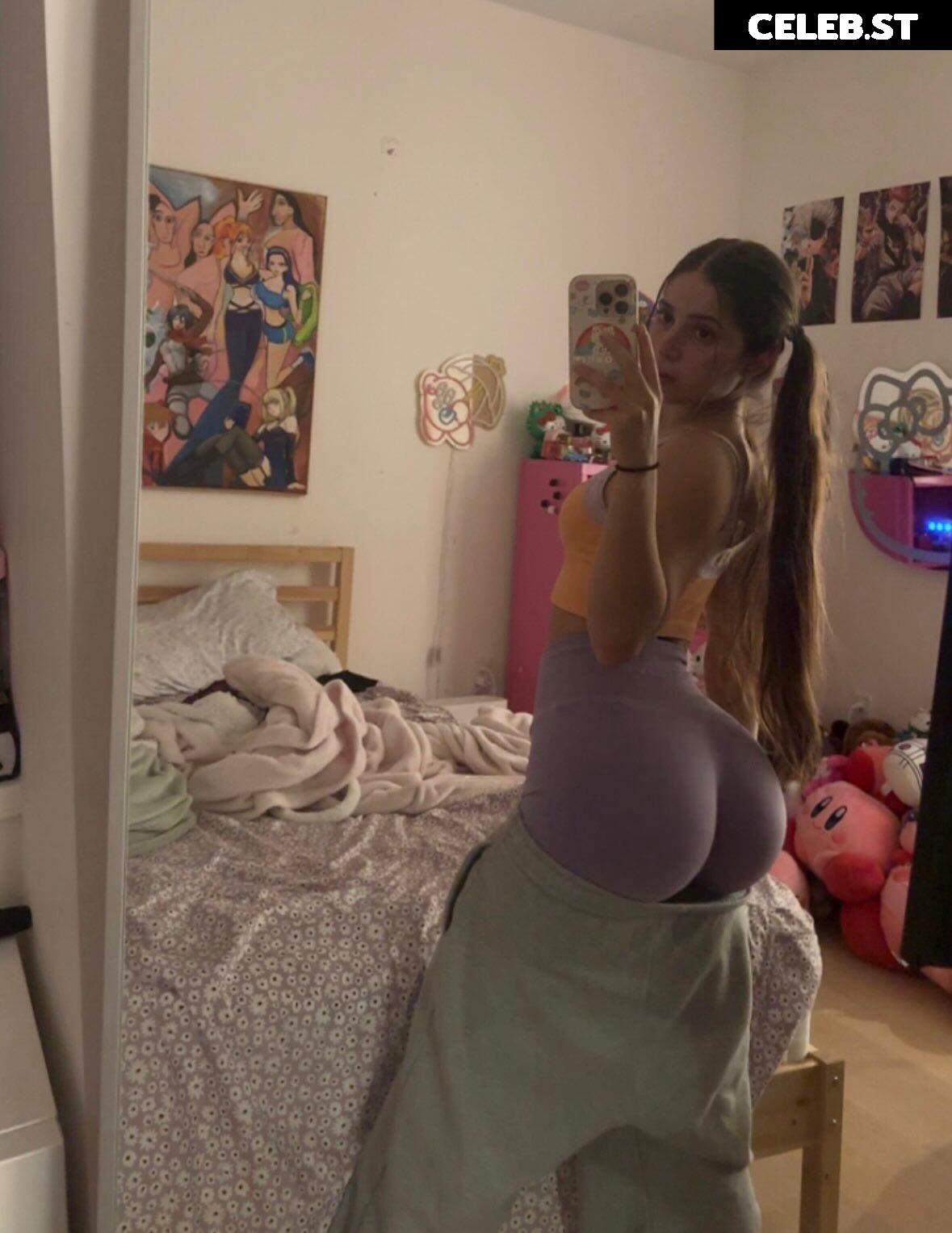 Emarr B | emarrb Image 10637659