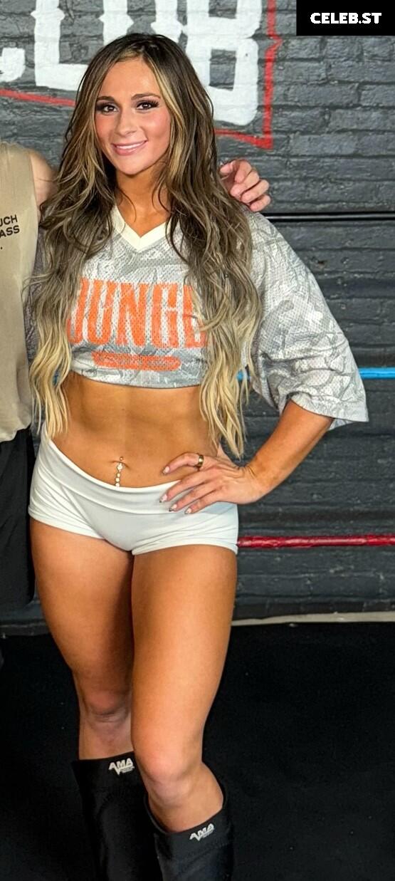 Megan Bayne Image 10605503