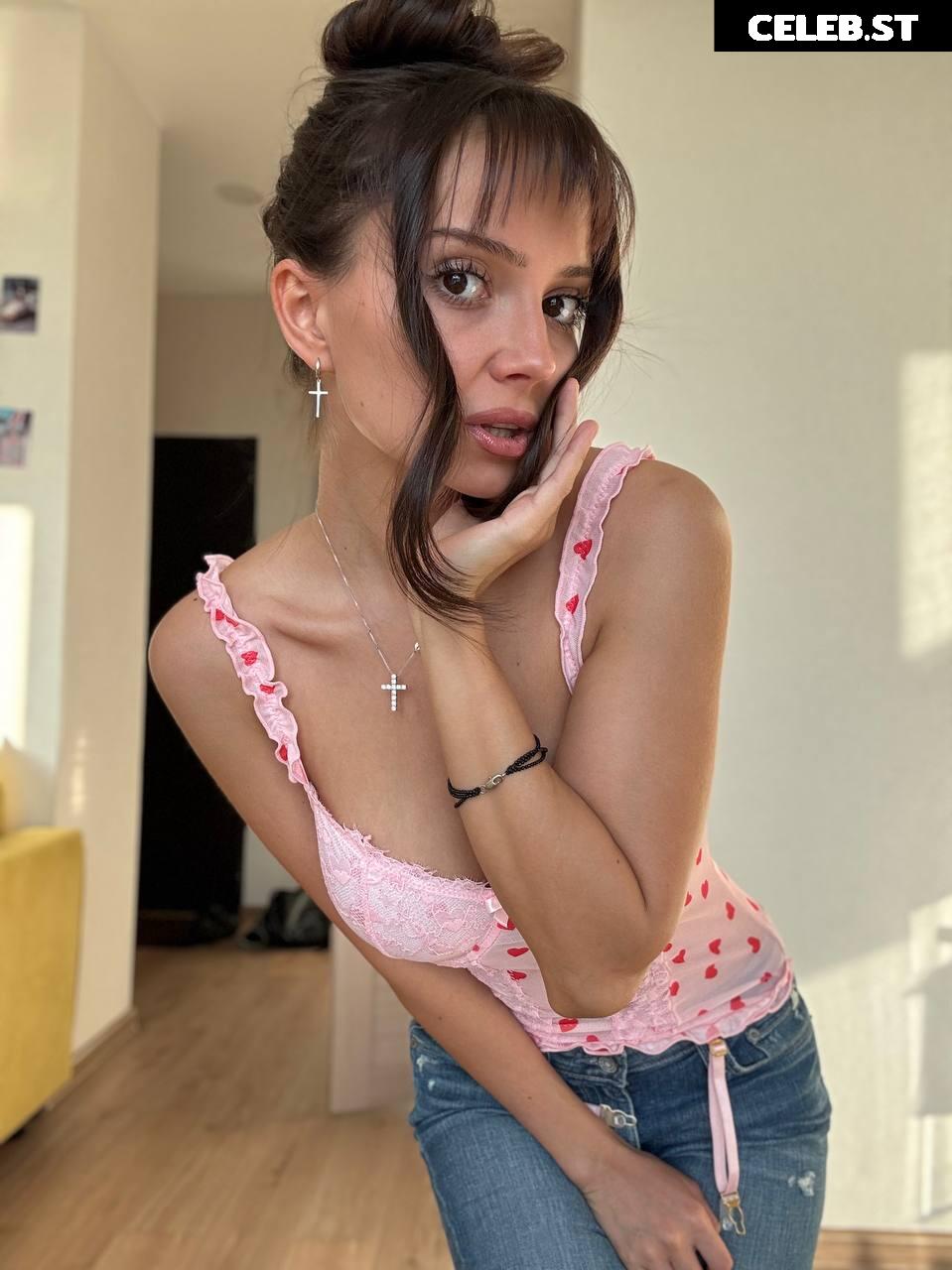 Alyona Bobrova / bobriha (БОБРИХА) Image 10605705