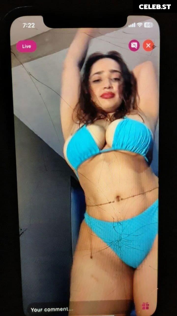 Aditi Mistry Image 10605115