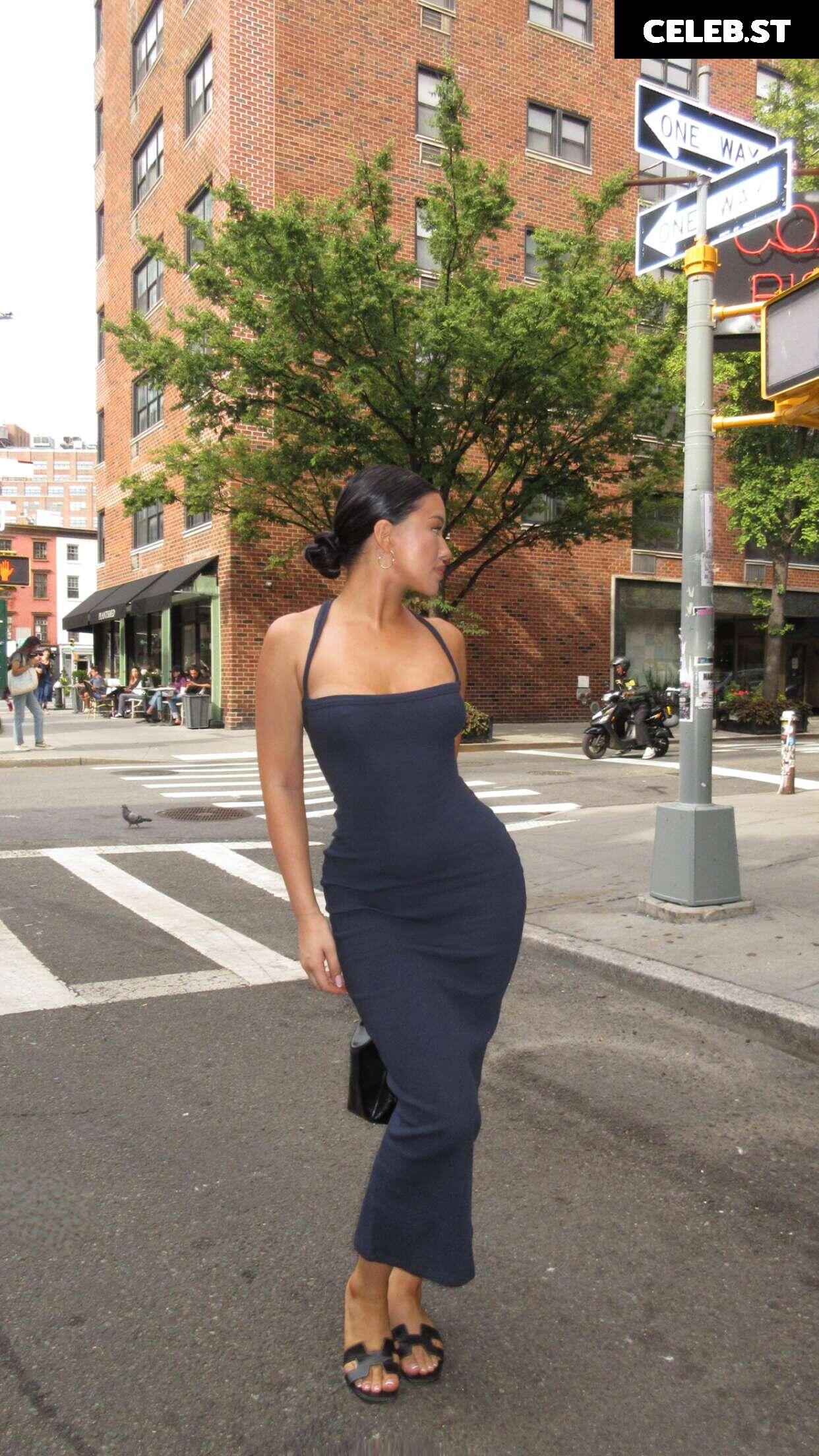 Julia Kelly Image 10605306