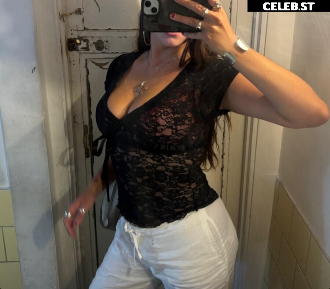 ceara maya / @cea.ras Image 10604924