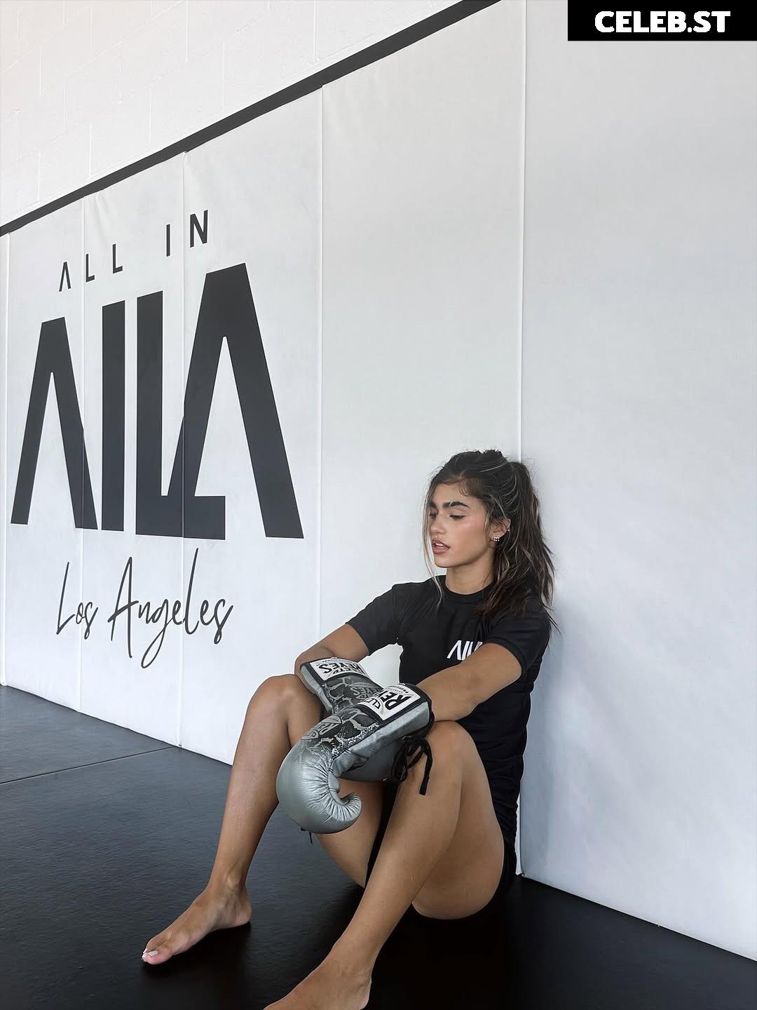 Rayna V Image 10604905