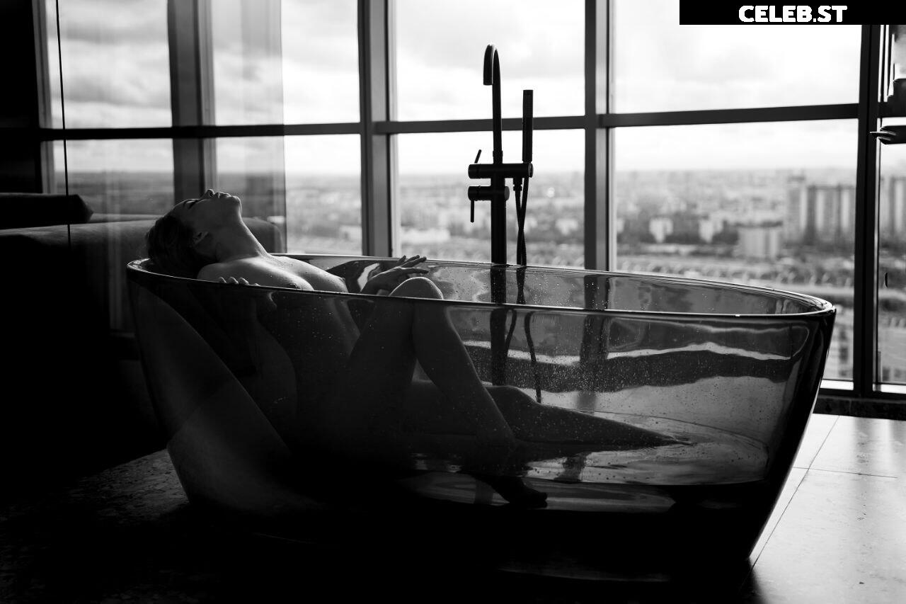 Oladushek11 aka Natasha Roik aka Mango Leea Image 10604132