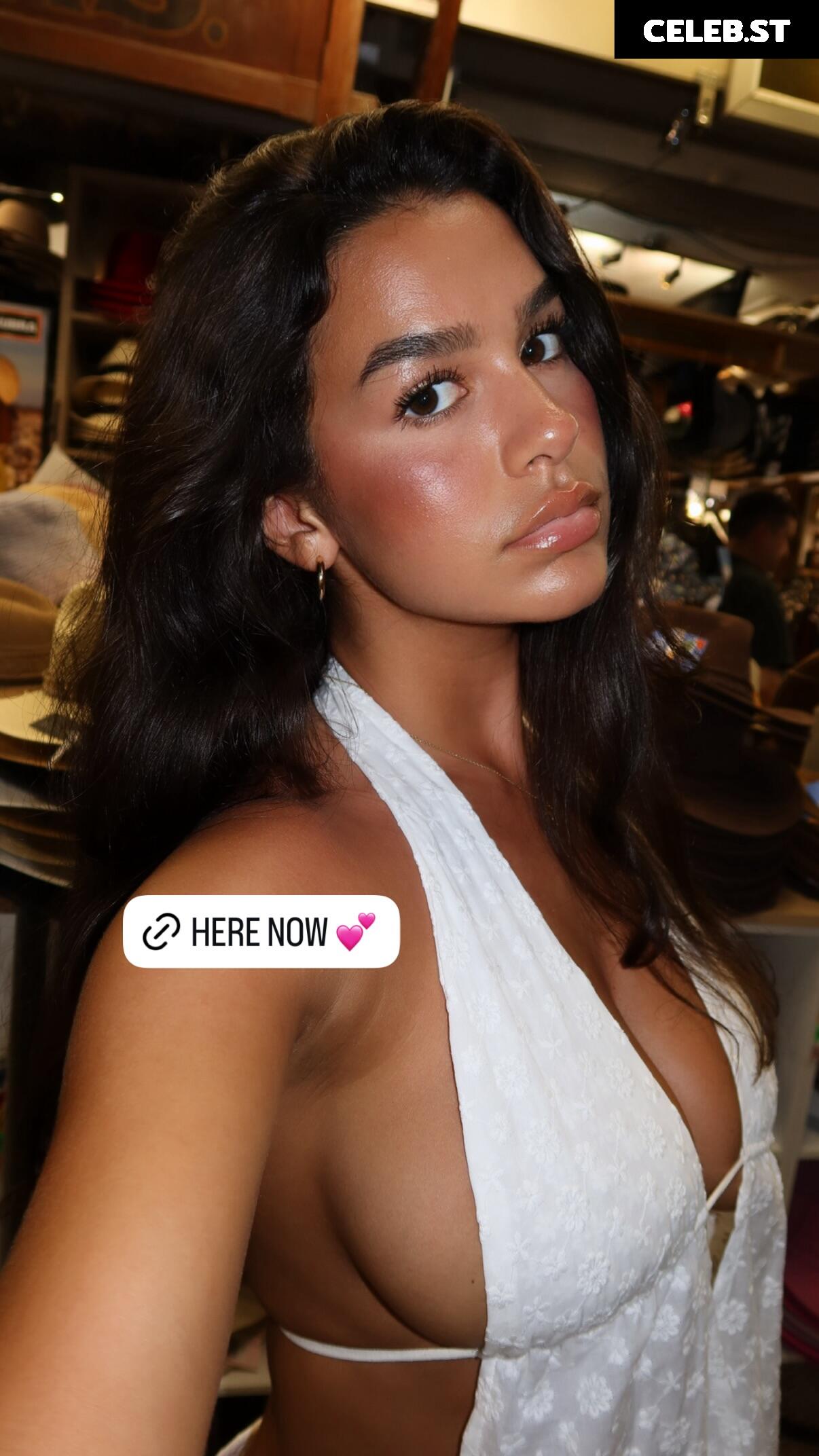 Genny Shawcross - Socials Image 10607474