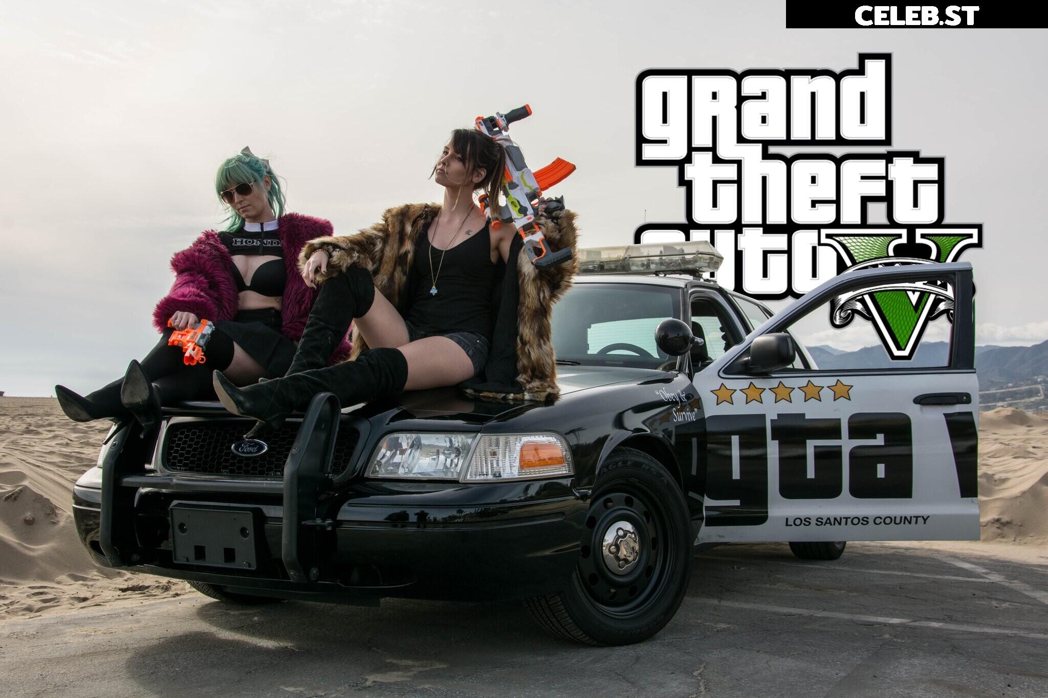 Sonja Reid aka OMGitsfirefoxx Image 10606529