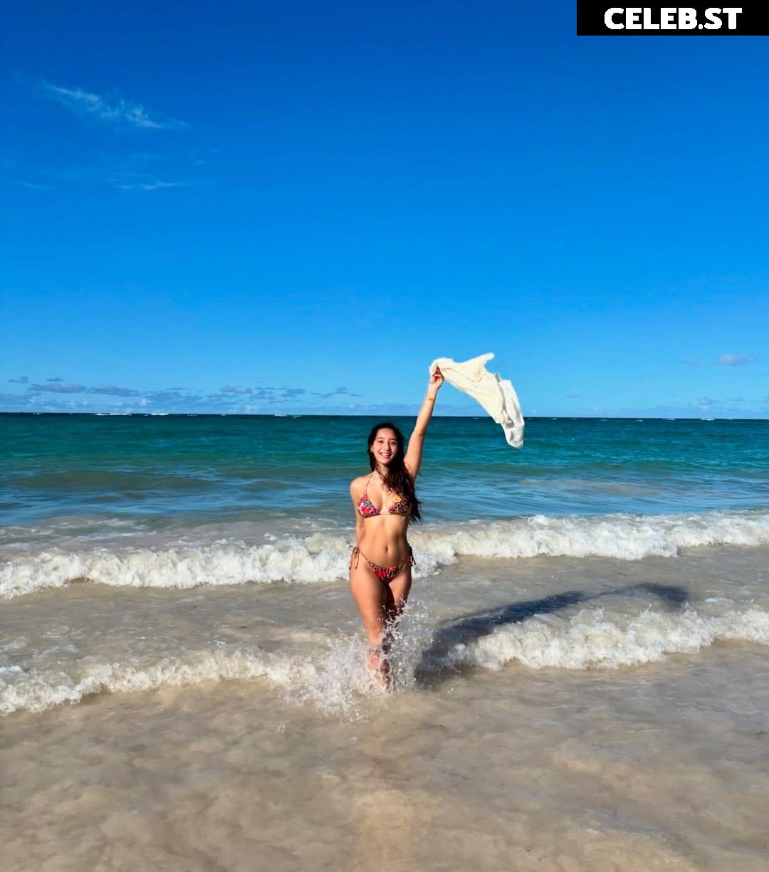 Sabrina Pezeshkian | sabadabadoodle | sabababaroo Image 10601907