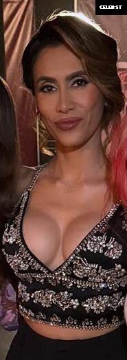 Cristina "Vee" Valenzuela Image 10601460