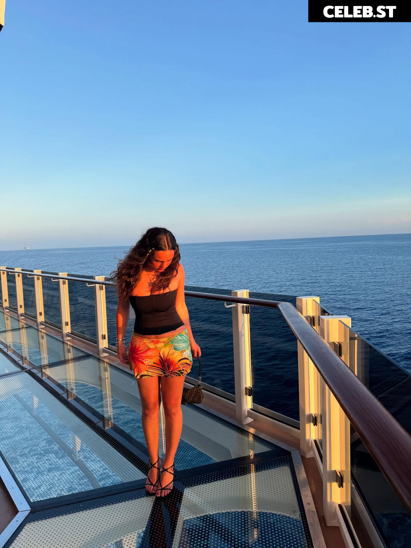 Sarabella Harris - sarabellaharriss - sexiisariii777 Image 10601316