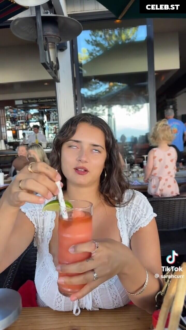 Sarah Curr (@sarahcurr) Image 10603526