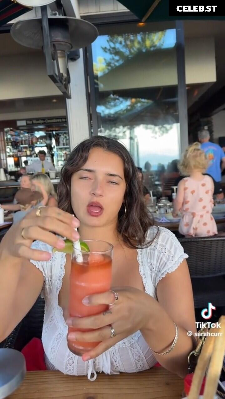 Sarah Curr (@sarahcurr) Image 10603528