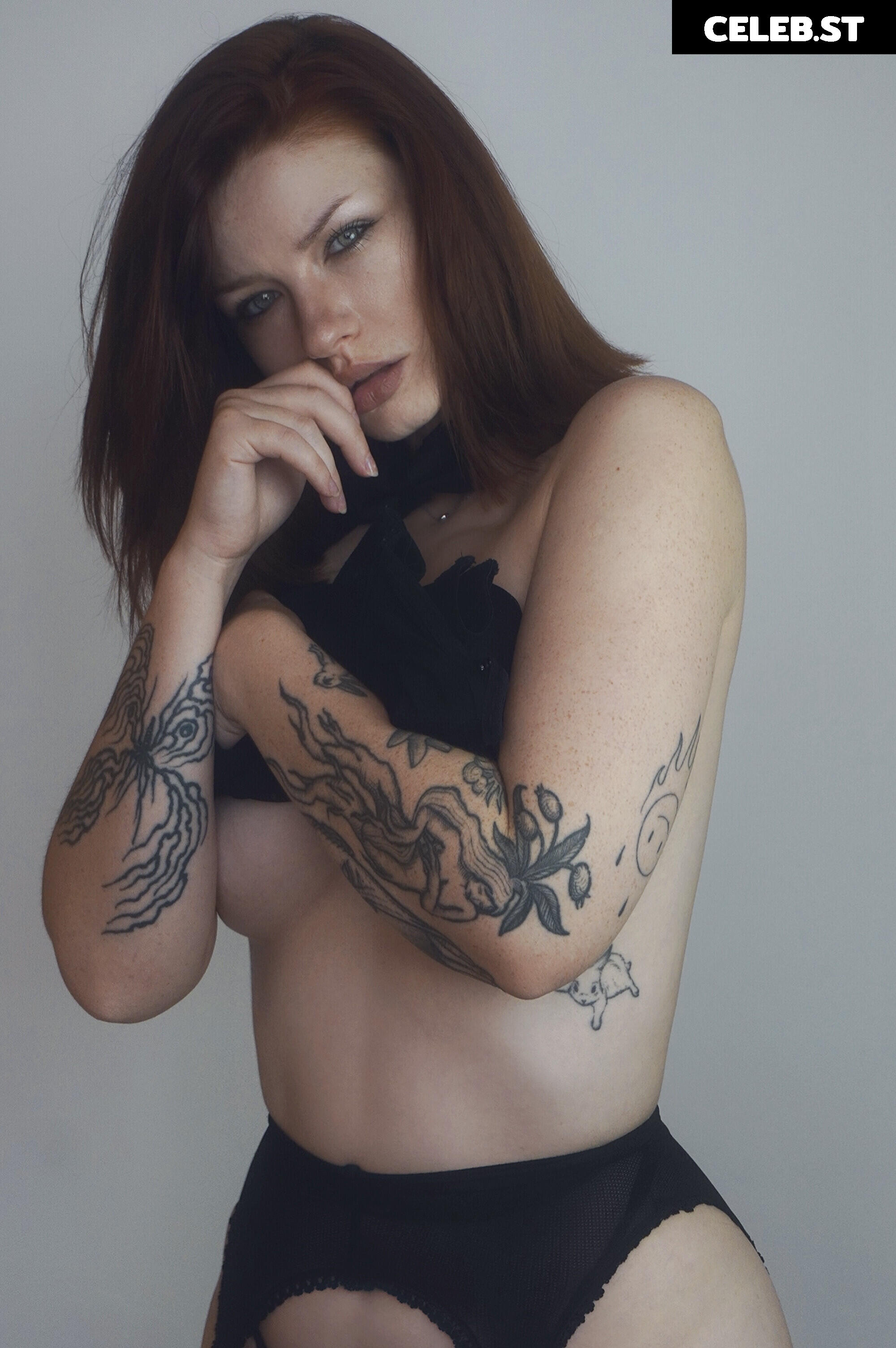 Innervus | Sun_in_a_fog | Anna Image 10603516