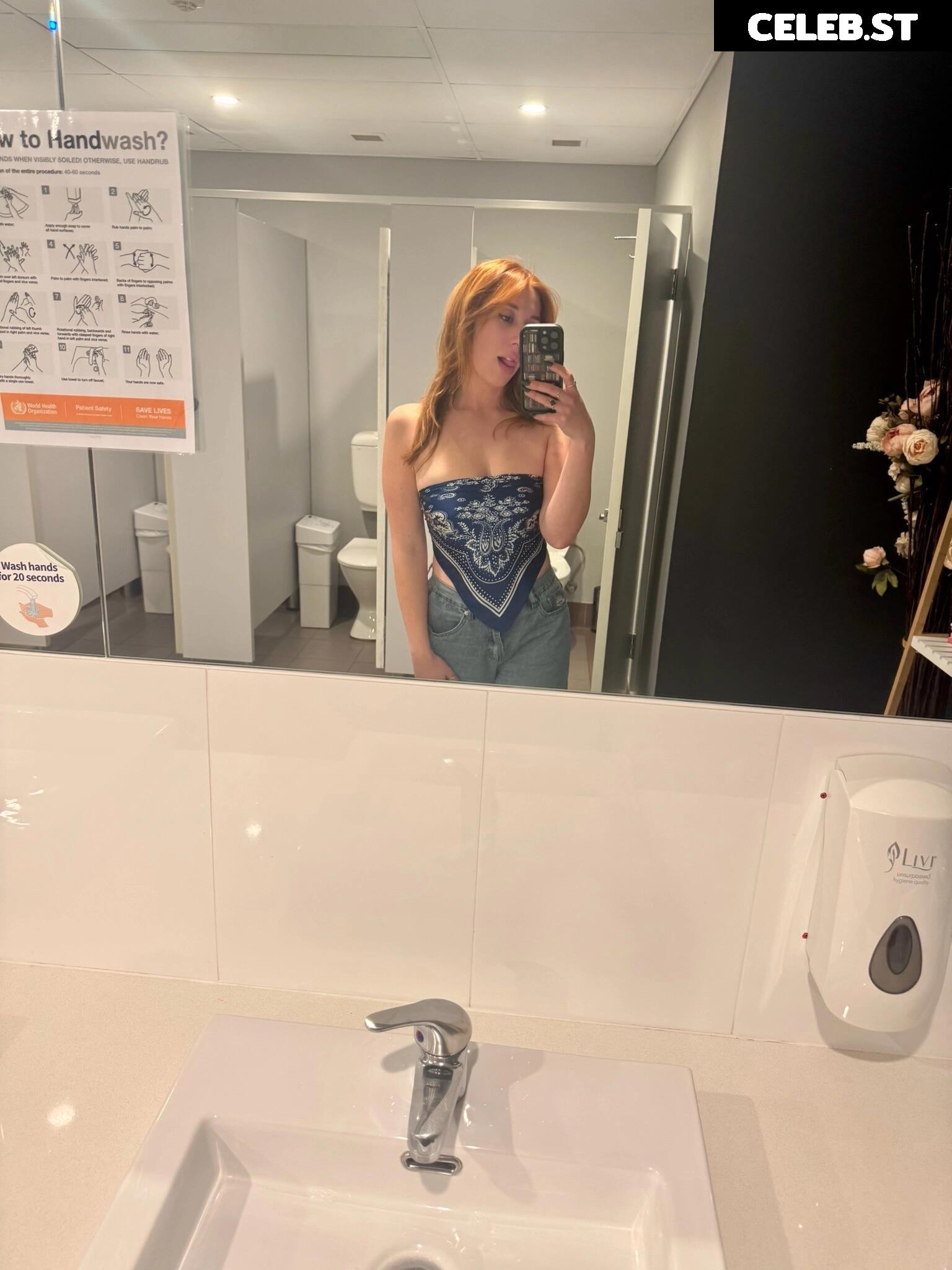 Abby boom / abbyboomofficial Image 10603013