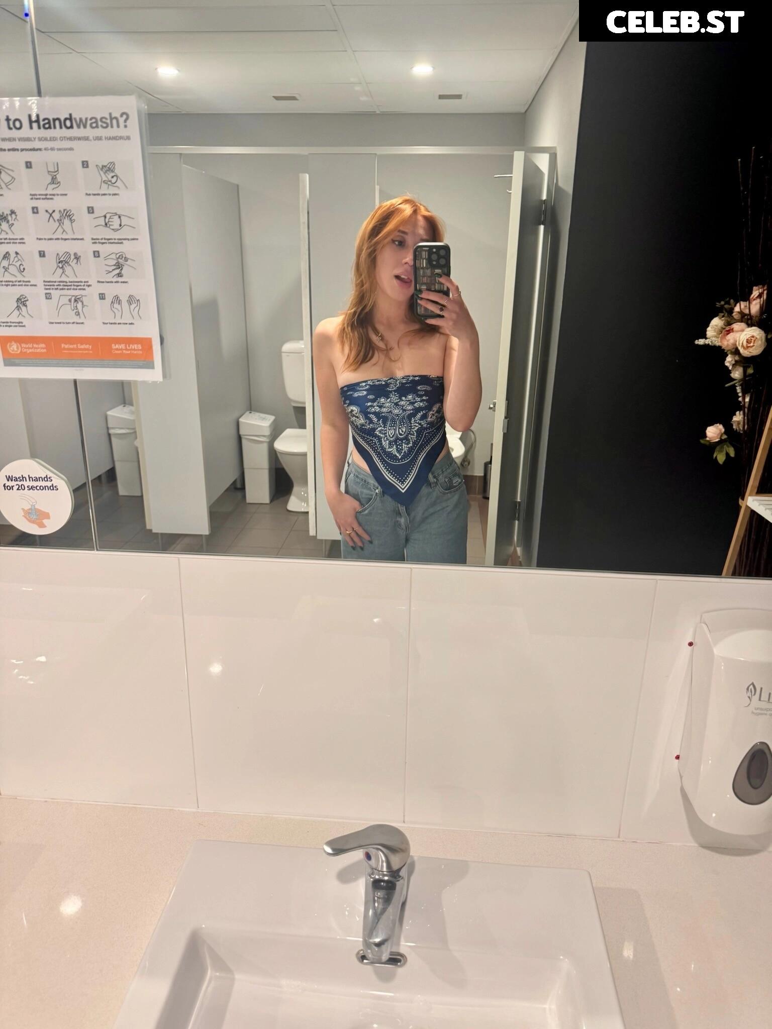 Abby boom / abbyboomofficial Image 10603014
