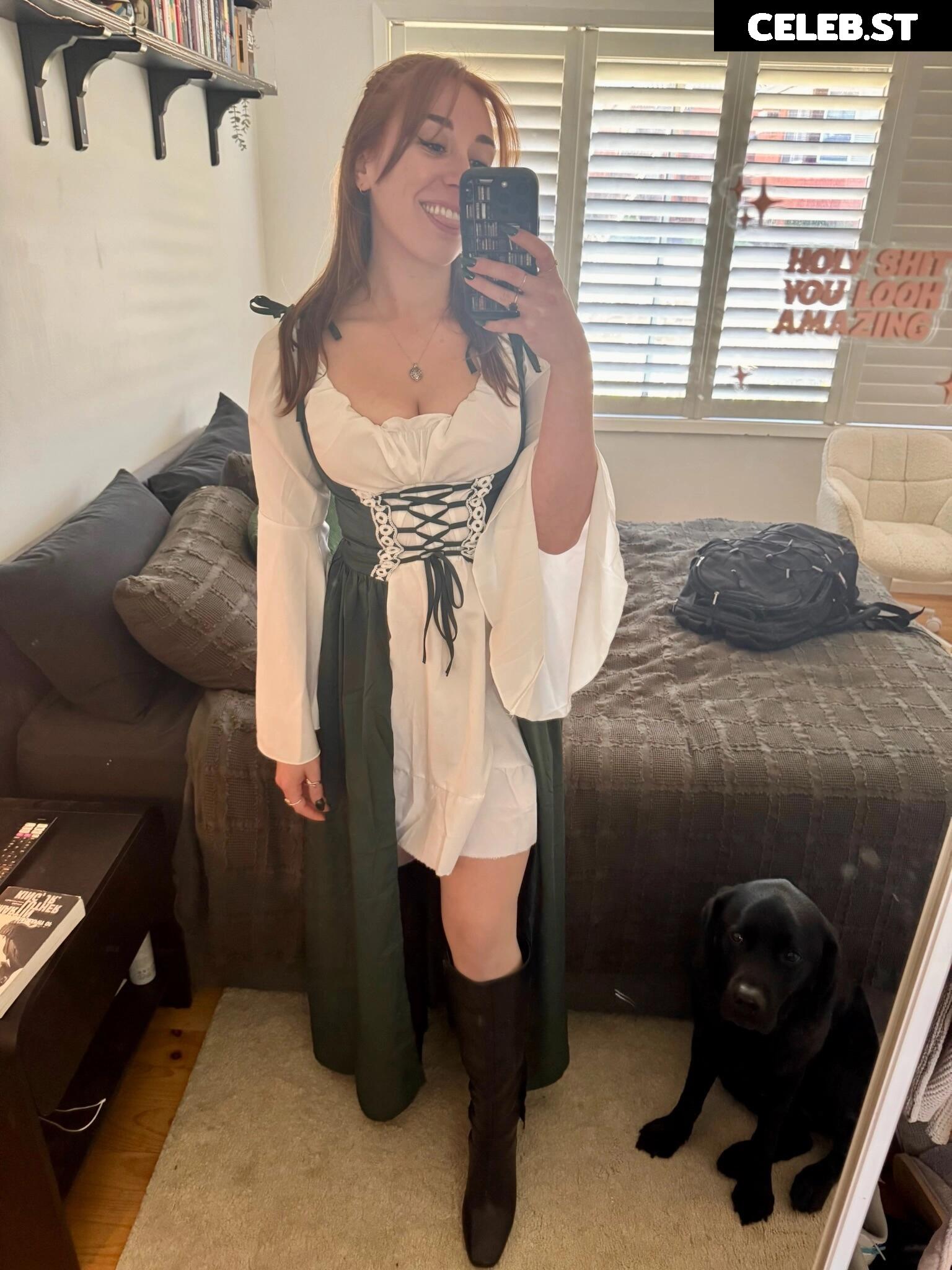 Abby boom / abbyboomofficial Image 10603009