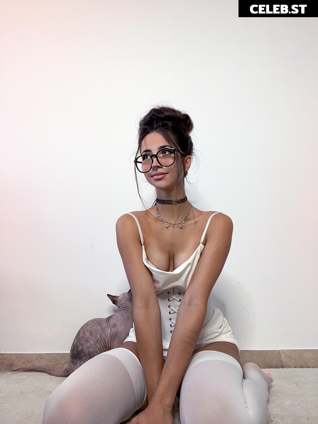 Lucrelisa - la.vica_ (twins) Image 10602793
