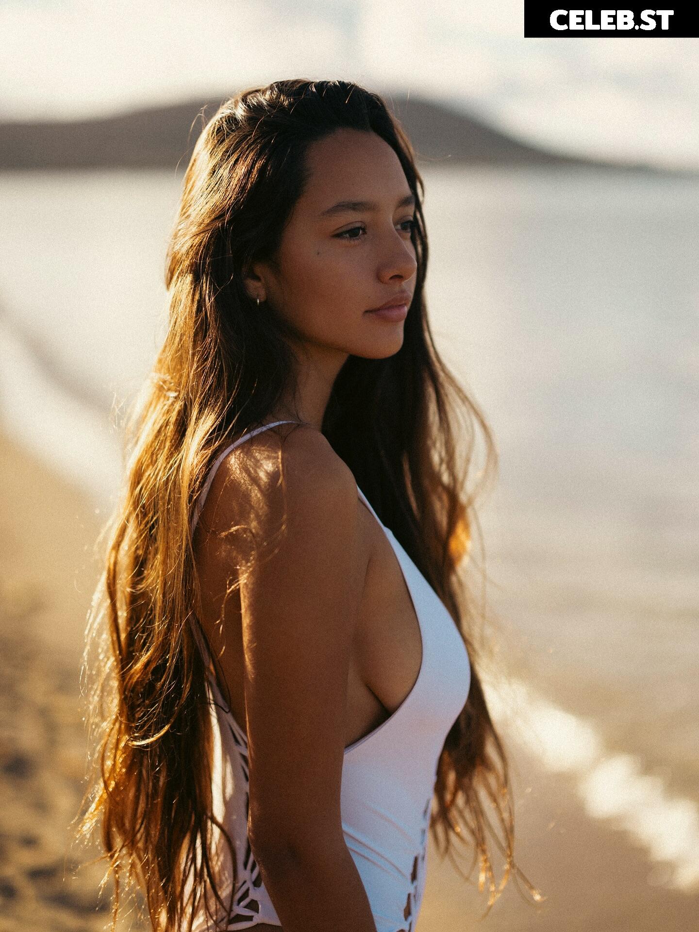 Anabel Carriker-Figueroa / @anabelslife Image 10609719