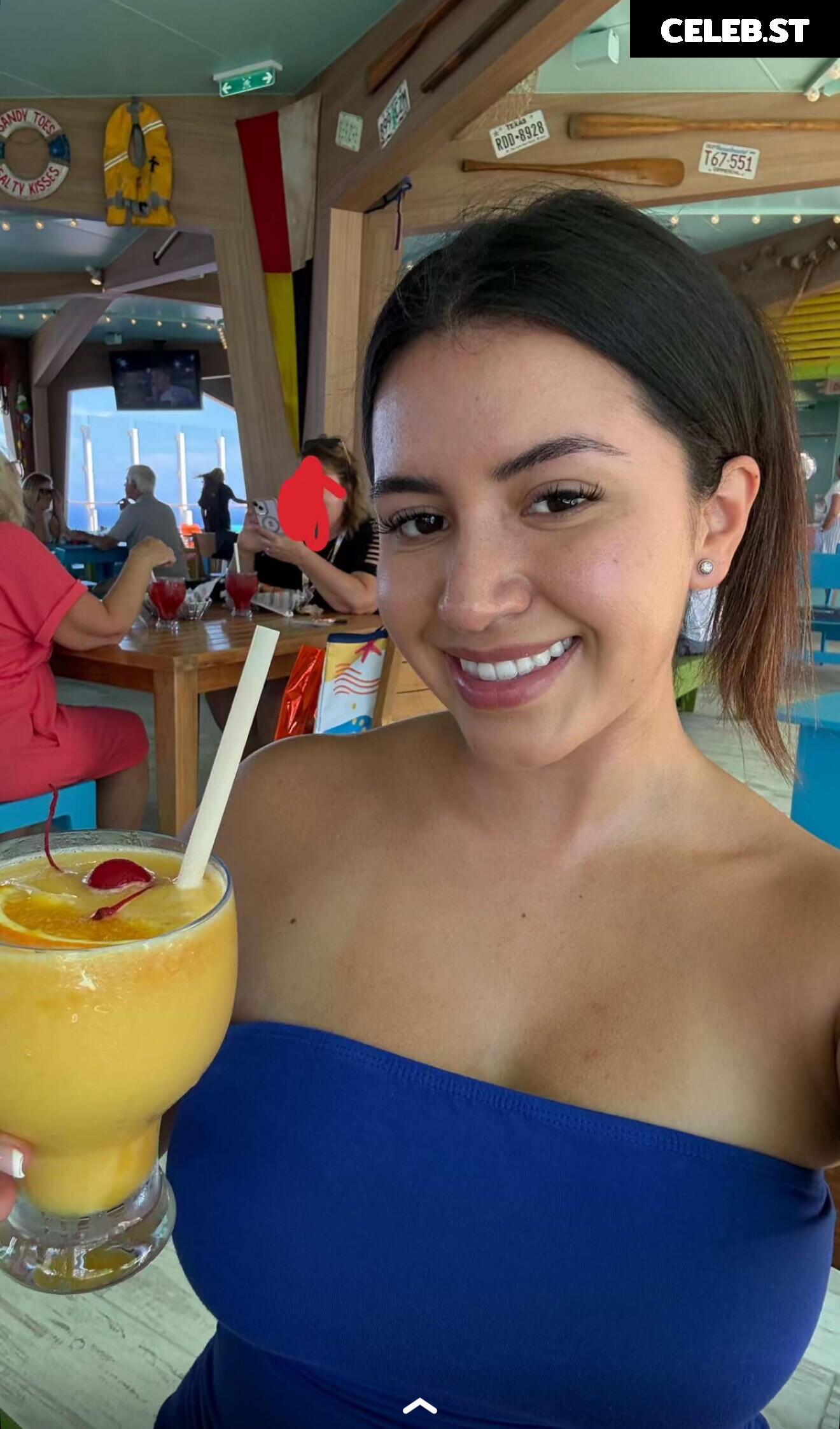 Janexy Sanchez (Social Media Post) Image 10609767