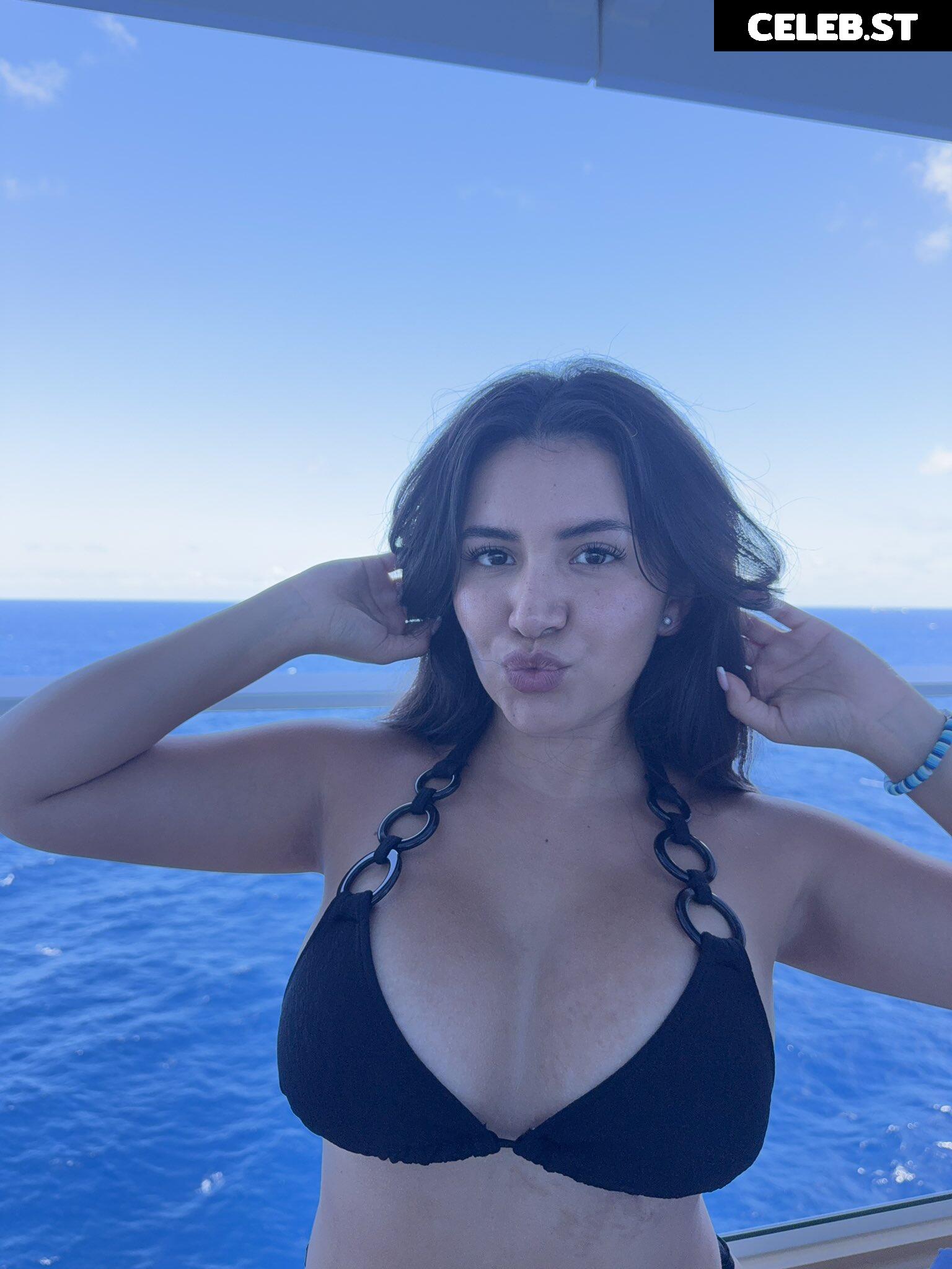 Janexy Sanchez (Social Media Post) Image 10609755