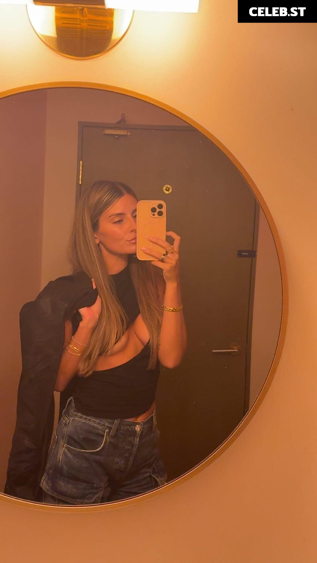 Carla Bezanson Image 10609070