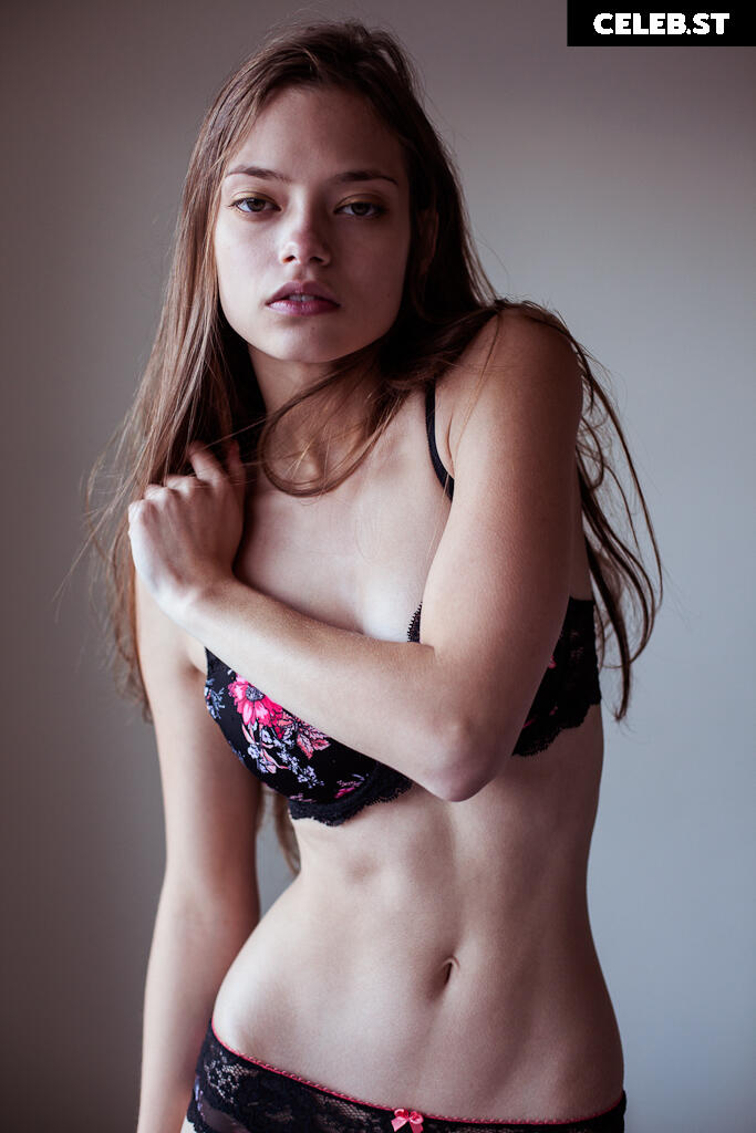 Jennifer Anne Sullins Image 10698921