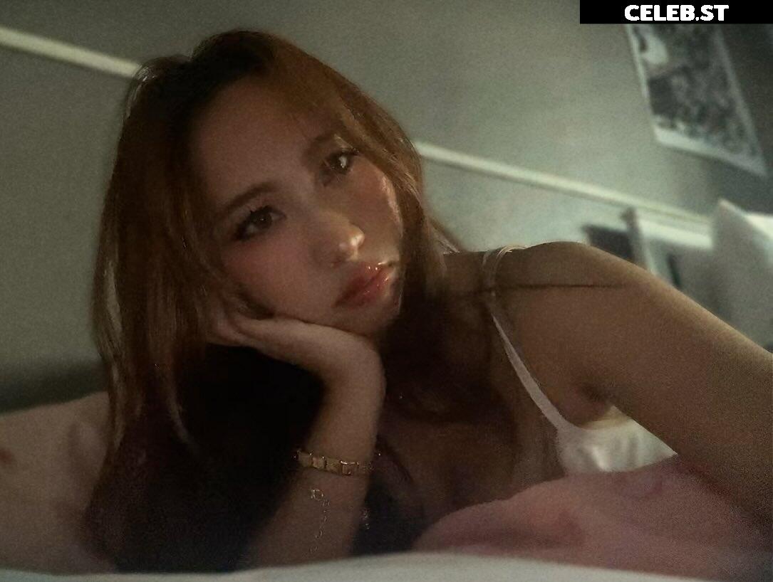 Shaina Cha / @shaina_cha_ Image 10698123