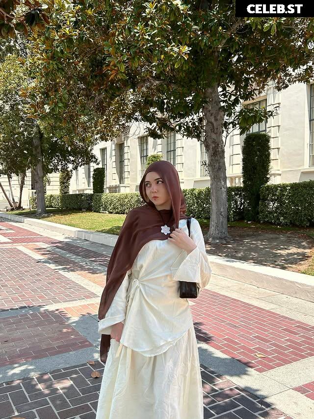 Sidsityttv / sidsity / Sadeel Image 10697375