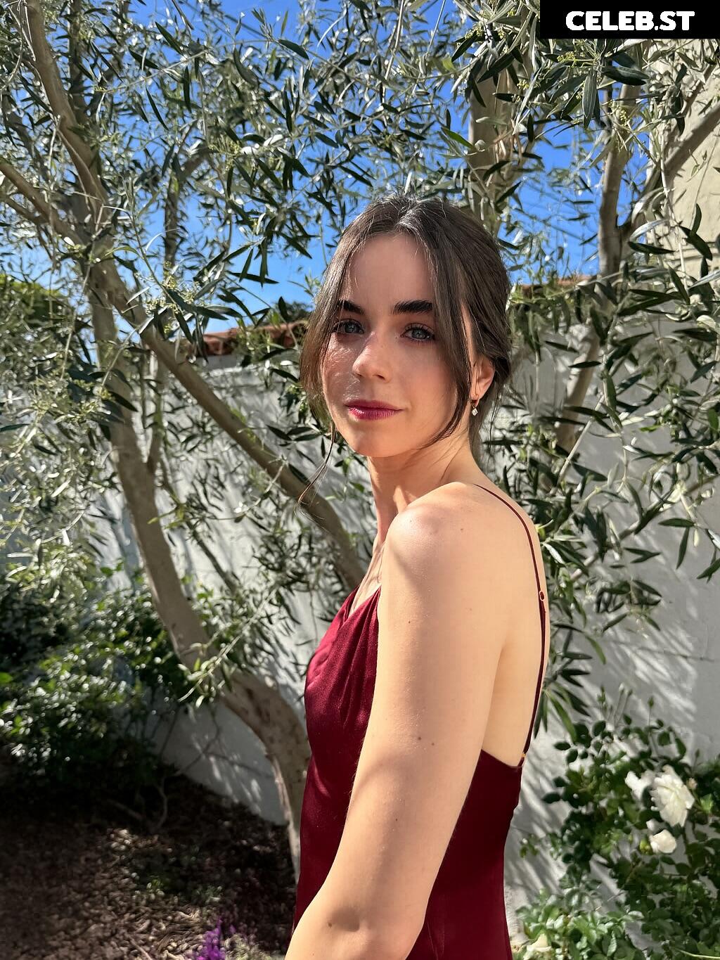 Sarah Desjardins Image 10696559