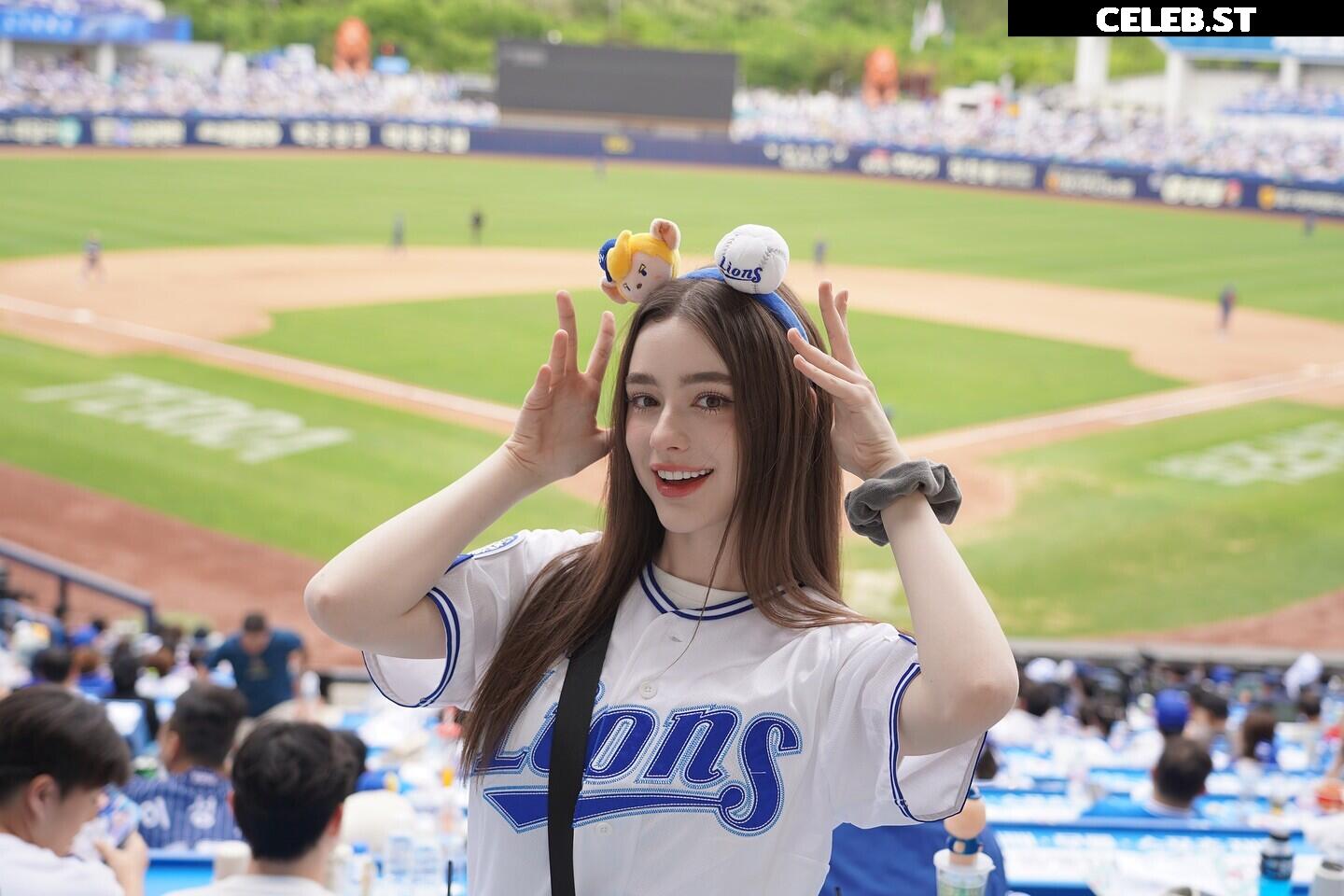 Dasha Taran / taaarannn / tarankaaa Image 10691543