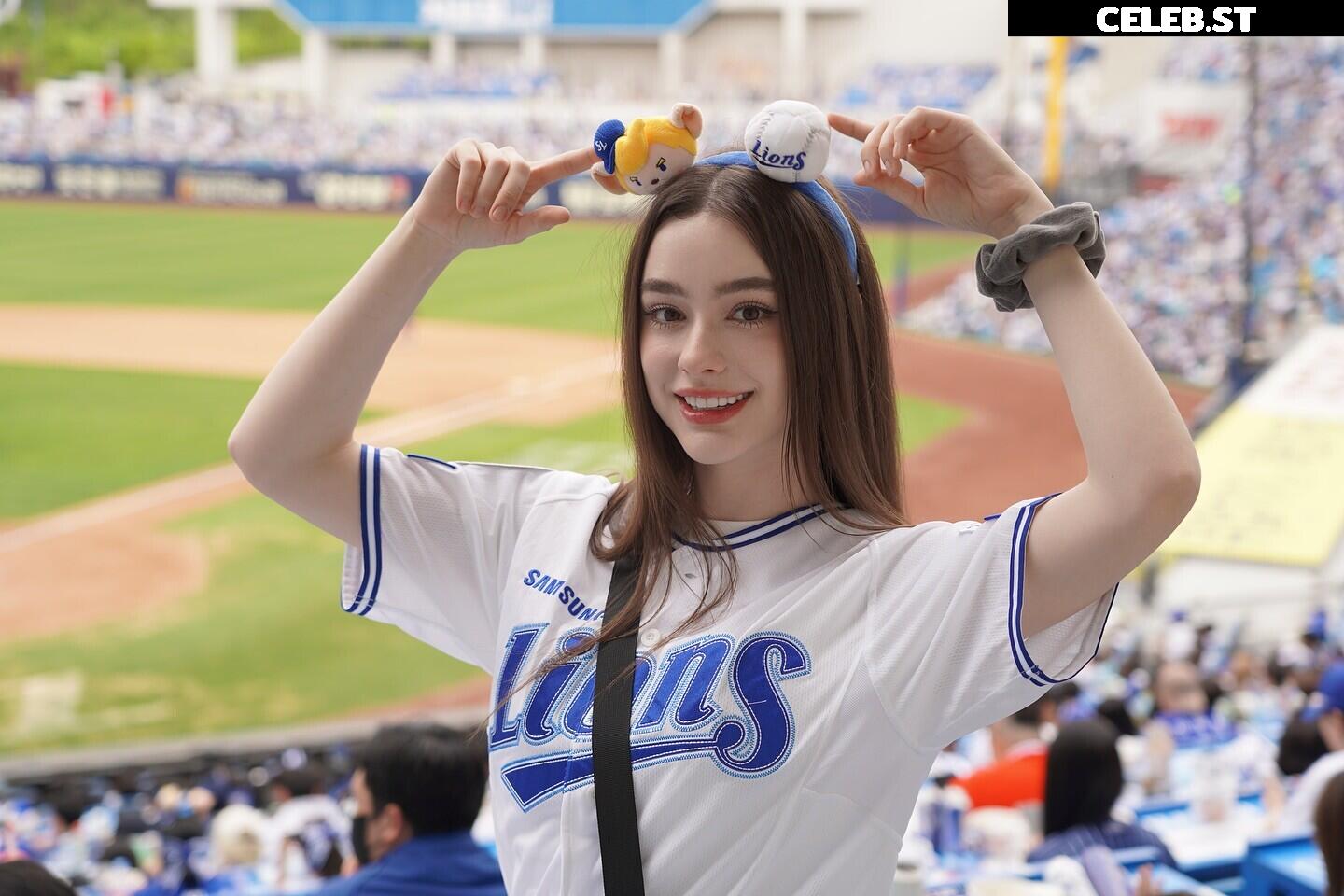 Dasha Taran / taaarannn / tarankaaa Image 10691544