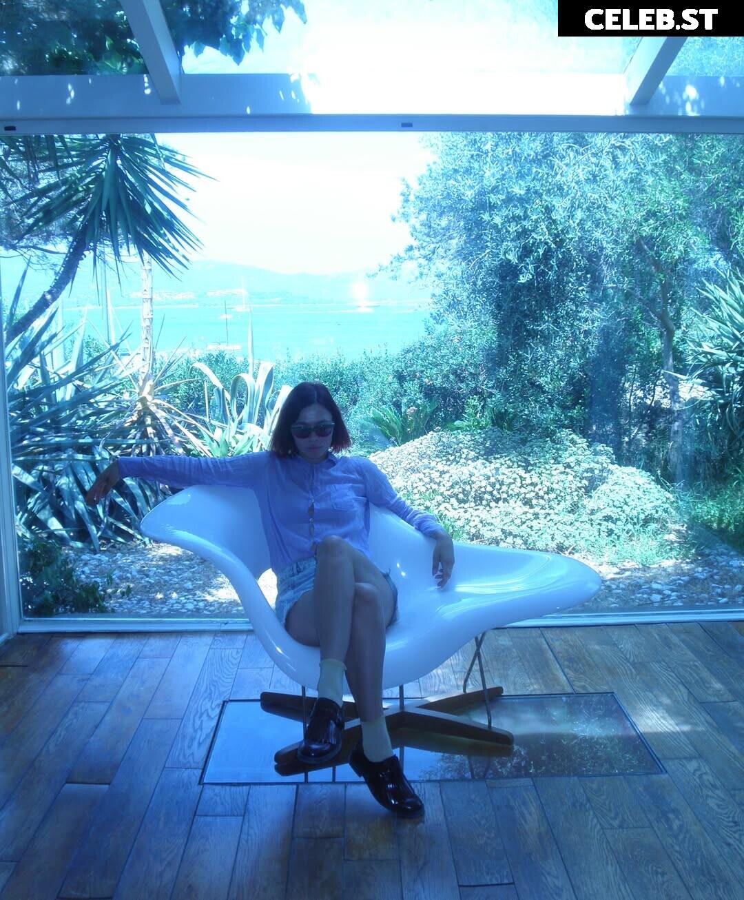 Nina Kraviz Image 10690032