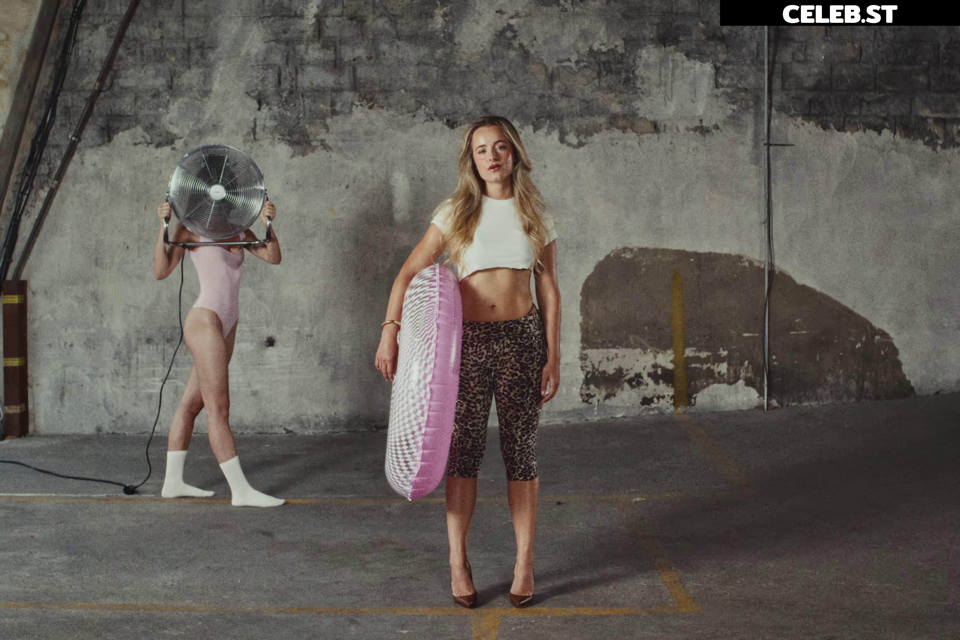 Camille LV / camille_lvqu Image 10692924