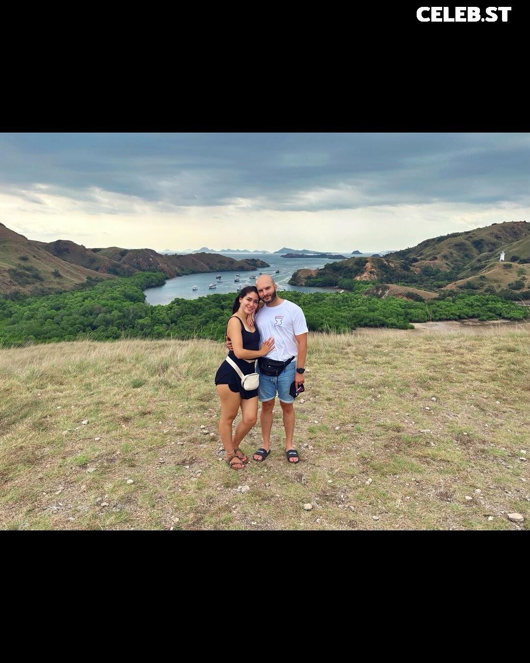 Maricel Freire hotwife Image 10692770