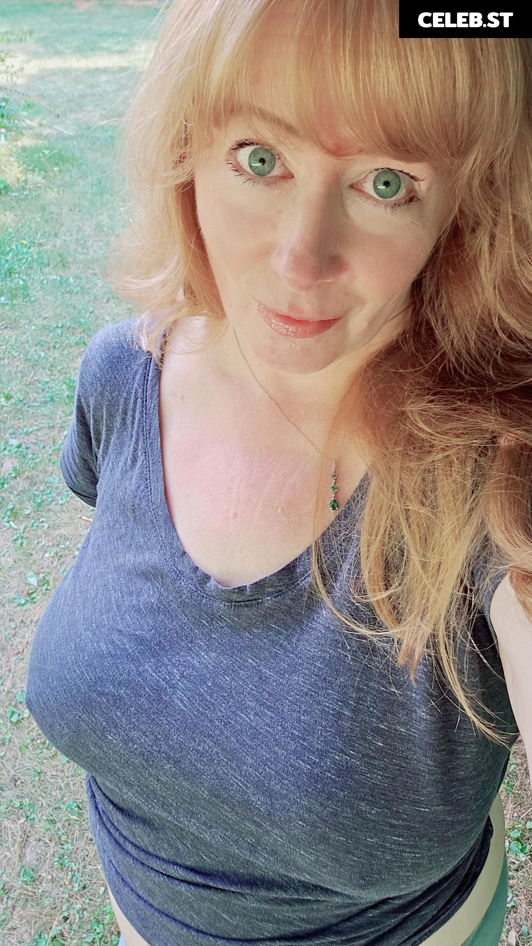 thenewgingercoug Image 10699161