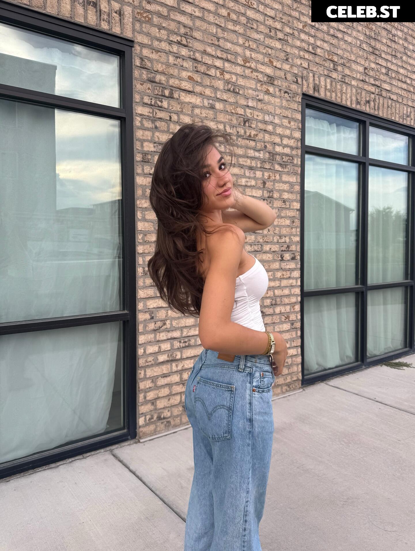 Meaghan Muise megmuise Image 10684867