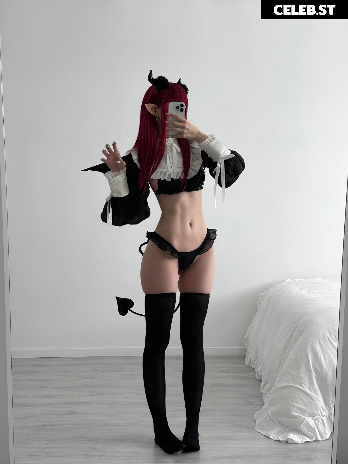 Julia Majch | Shieru | Jiascos | Moonunyo Image 10681261