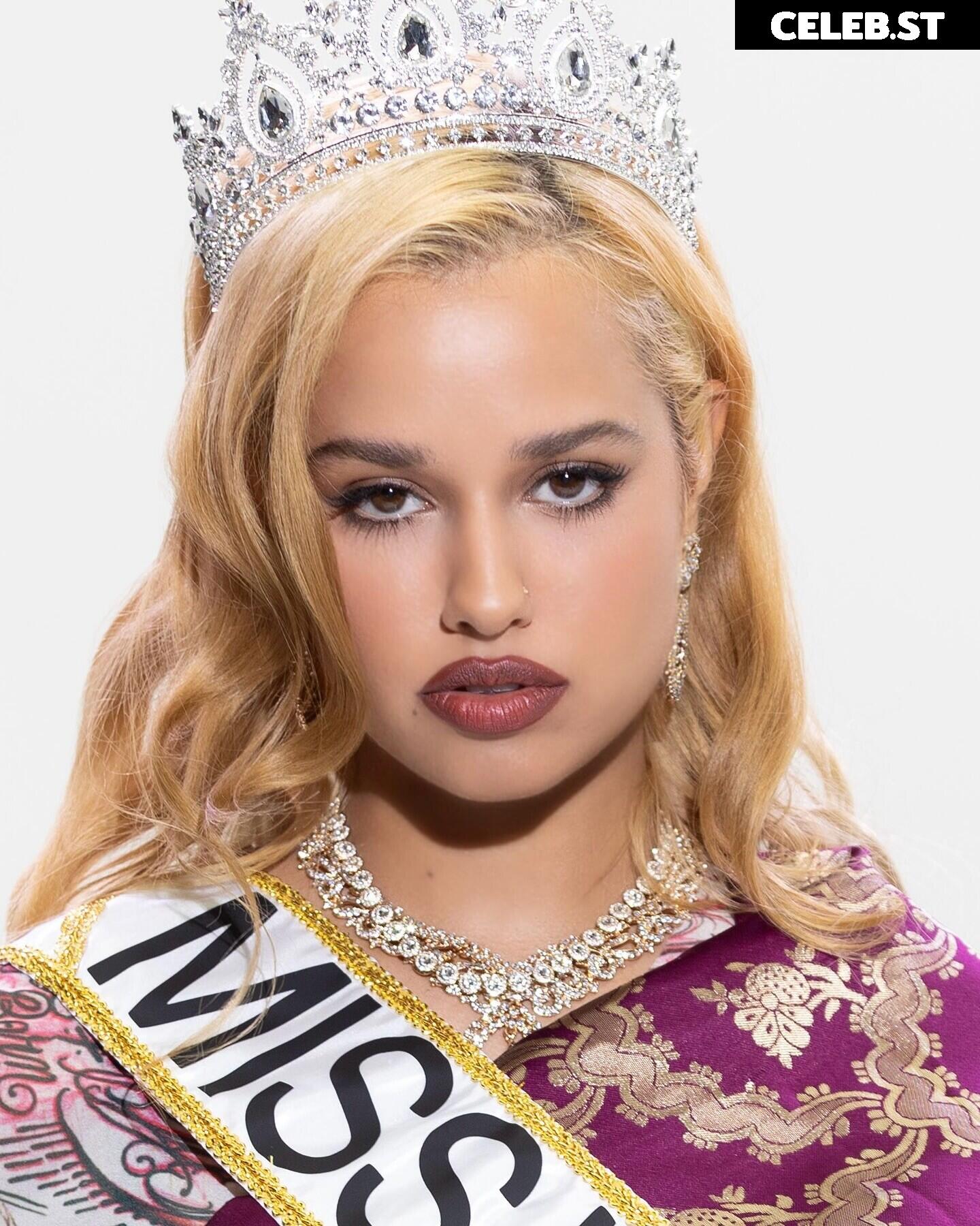 Tommy Genesis Image 10683151