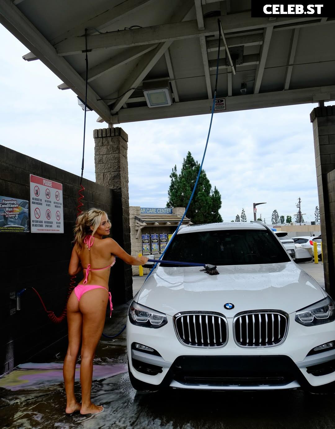 Nomi Sheridan Image 10682906