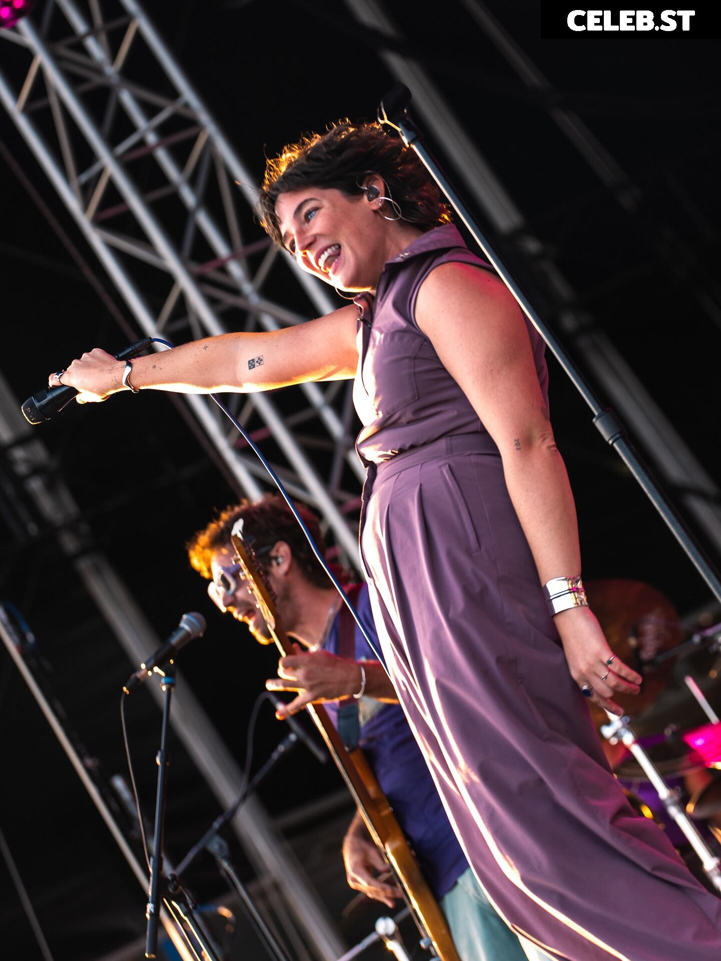 Sammy Rae (Sammy Rae &amp; The Friends) Image 10682596